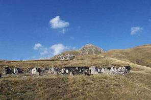 Xtrallusion photo gallery of Italy. Photos, pictures, images and photographs of the Italian Rivieras, the Italian Lakes, the Italian Alps, the Cinque Terre, the Amalfi coast and some of the most beautiful corners of Italy. Plus photos of Italian cities such as Pisa, Milan, Genoa and Rome.